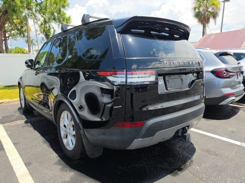 Used 2019 Land Rover Discovery SE AWD/4WD image 13