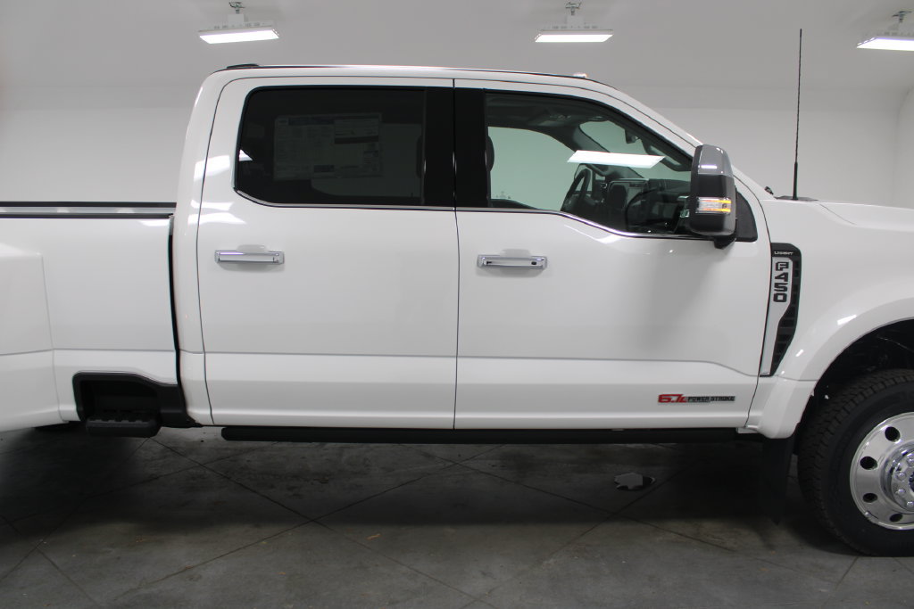 New 2027 Ford F450 Lariat AWD/4WD image 10