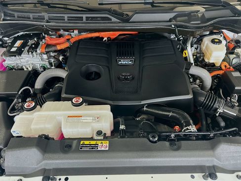 Used 2026 Toyota Sequoia Capstone AWD/4WD image 29