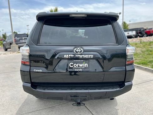 Used 2024 Toyota 4Runner SR5 Premium w/ SR5 Premium Package AWD/4WD image 7