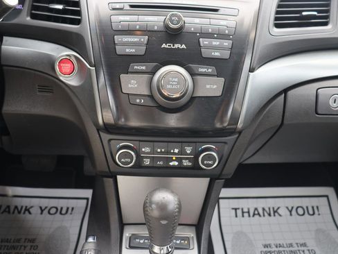 Used 2014 Acura ILX w/ Premium Package image 34