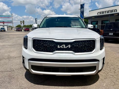 Used 2025 Kia Telluride S AWD/4WD image 8