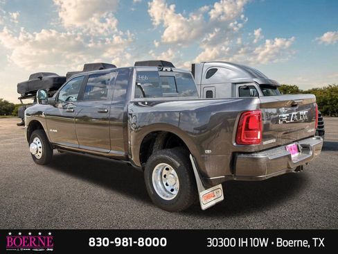 New 2026 RAM 3500 Laramie AWD/4WD image 5