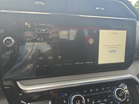 Used 2023 GMC Sierra 1500 Denali AWD/4WD image 20
