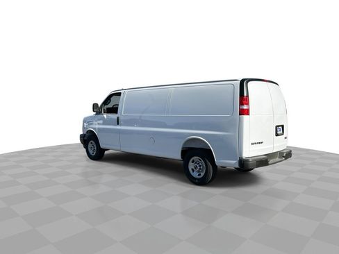 New 2025 GMC Savana 2500 Extended w/ Driver Convenience Package image 6