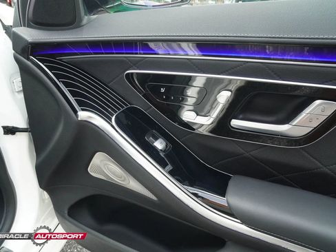 Used 2021 Mercedes-Benz S 580 4MATIC Sedan image 30