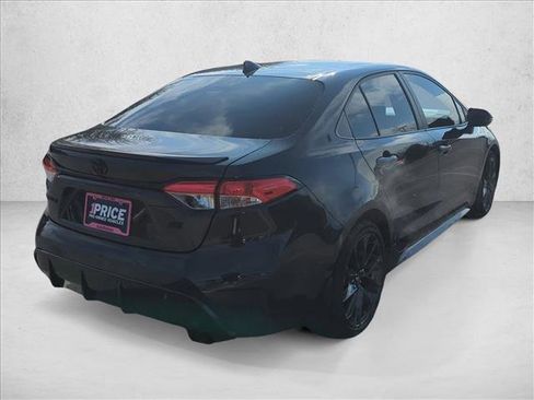 Used 2024 Toyota Corolla SE image 7