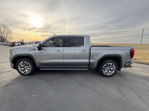Used 2024 GMC Sierra 1500 Denali image 5