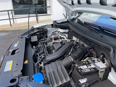 New 2025 Volkswagen Taos S image 71