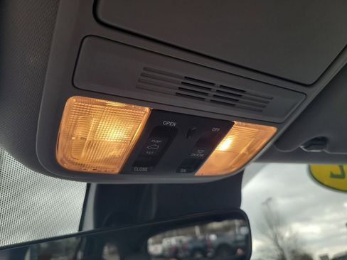 Used 2022 Honda Pilot Special Edition image 21