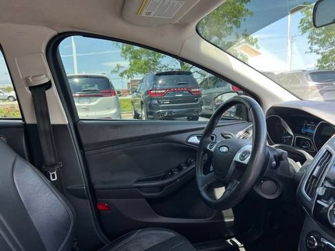 Used 2014 Ford Focus Titanium FWD image 33