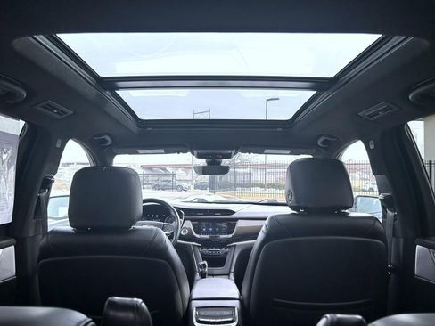 Used 2022 Cadillac XT6 Sport w/ Platinum Package image 24