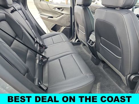 New 2026 Chevrolet Equinox LT w/ Convenience Package II FWD image 11