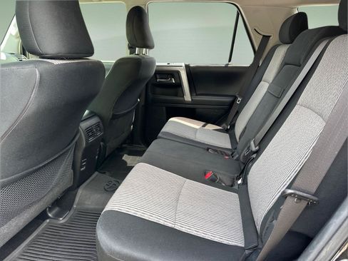 Used 2019 Toyota 4Runner SR5 AWD/4WD image 16