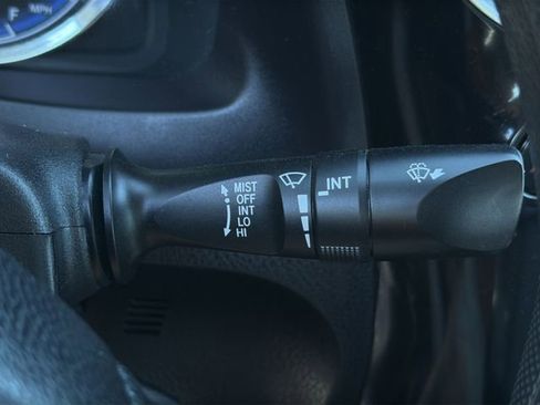 Used 2019 Toyota Corolla LE FWD image 26