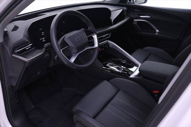 Certified 2025 Audi Q5 Premium AWD/4WD image 6