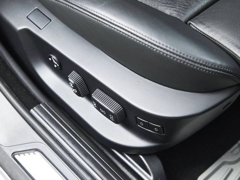 Used 2003 BMW M5 RWD image 78