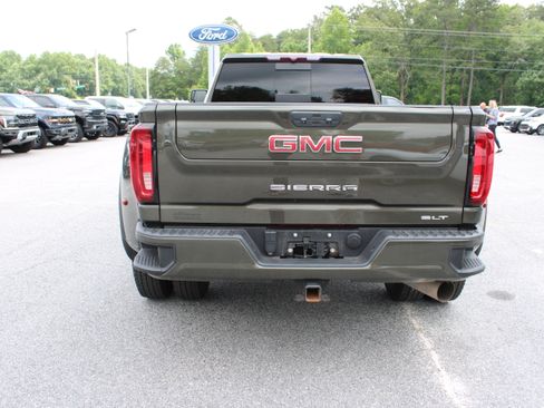 Used 2023 GMC Sierra 3500 SLT w/ SLT Convenience Package AWD/4WD image 7
