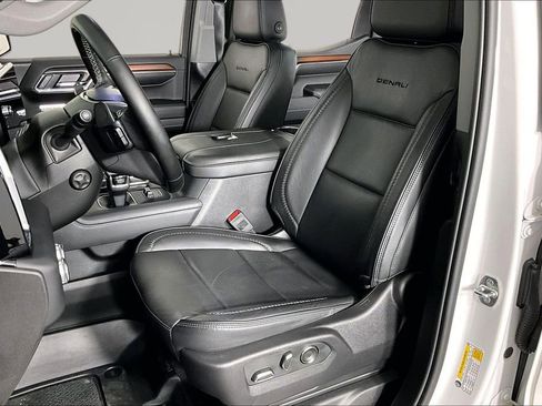 Certified 2024 GMC Sierra 1500 Denali w/ Denali Reserve Package AWD/4WD image 21
