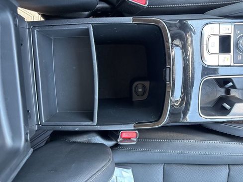 Used 2024 Kia Telluride EX AWD/4WD image 19