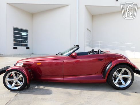 Used 2002 Chrysler Prowler RWD image 13