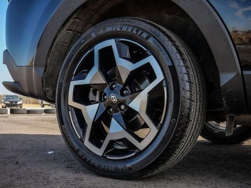 Used 2024 Hyundai Santa Cruz Limited image 9