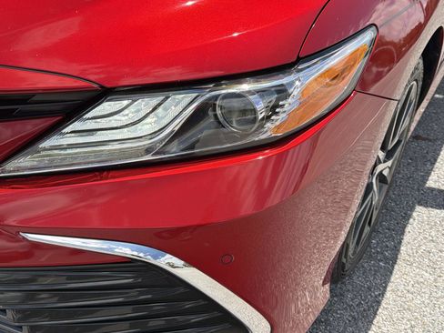 Used 2023 Toyota Camry XLE w/ Navigation Package FWD image 10