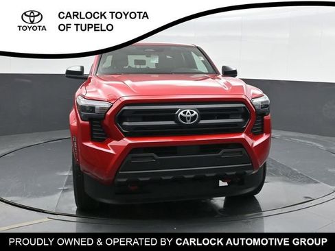 Used 2025 Toyota Tacoma SR image 6