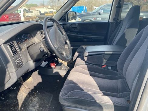 Used 2001 Dodge Dakota SLT image 10