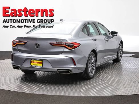 Used 2023 Acura TLX FWD image 5
