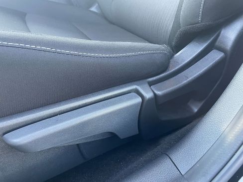 Used 2025 Nissan Sentra SV image 23