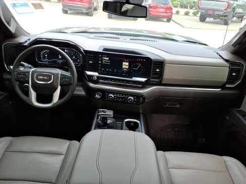 Used 2023 GMC Sierra 1500 SLT w/ SLT Premium Package AWD/4WD image 14