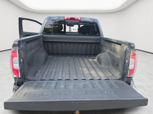 Used 2016 GMC Canyon SLT w/ Driver Alert Package RWD image 22