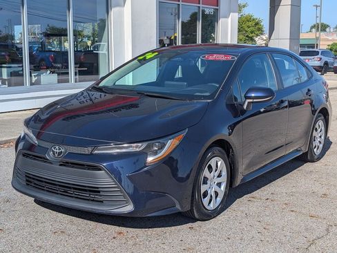 Certified 2024 Toyota Corolla LE FWD image 3