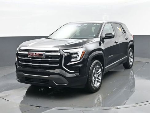 Used 2025 GMC Terrain Elevation image 23