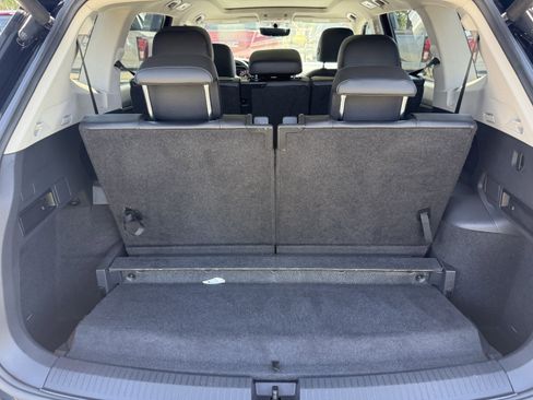 Used 2019 Volkswagen Tiguan SEL FWD image 28