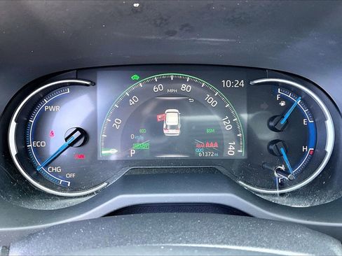 Used 2024 Toyota RAV4 XLE w/ Convenience Package image 12