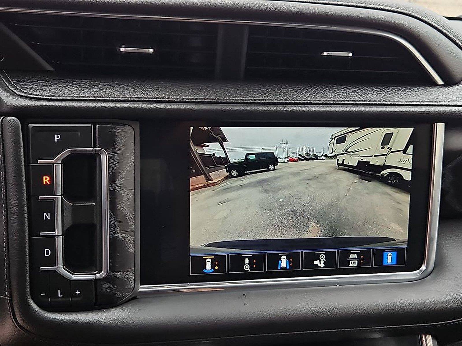 Used 2023 GMC Yukon Denali AWD/4WD image 29