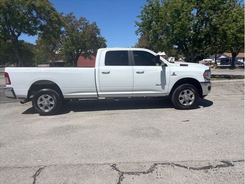 Used 2022 RAM 2500 Big Horn w/ Level A Equipment Group AWD/4WD image 5