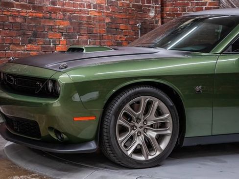 Used 2020 Dodge Challenger R/T Scat Pack image 4