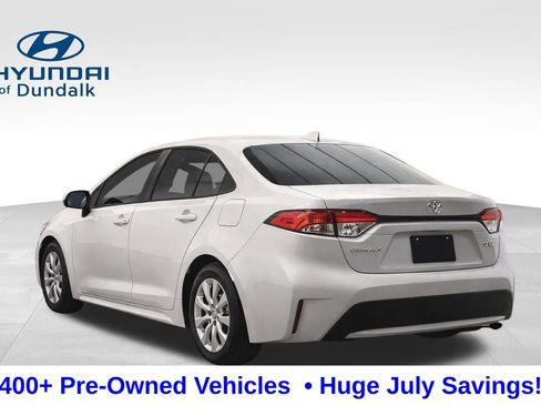 Used 2021 Toyota Corolla LE FWD image 5