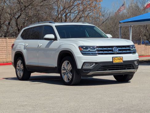 Used 2019 Volkswagen Atlas SEL image 2