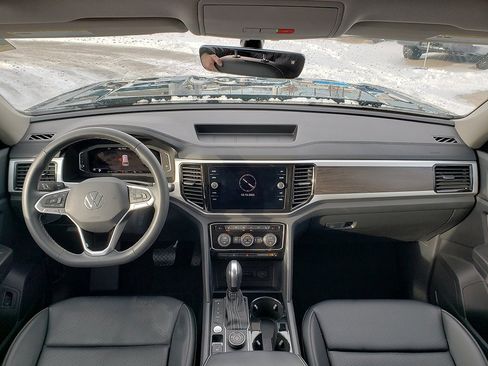 Used 2022 Volkswagen Atlas SE image 13