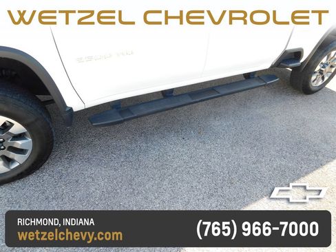 Used 2024 Chevrolet Silverado 2500 Custom w/ Custom Value Package AWD/4WD image 16