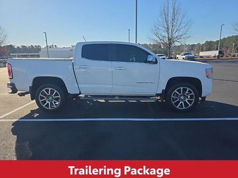 Used 2022 GMC Canyon Denali image 12