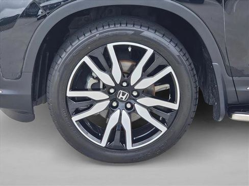 Used 2022 Honda Pilot Elite image 25