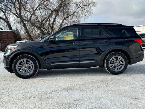 Certified 2024 Ford Explorer XLT w/ Equipment Group 202A image 6