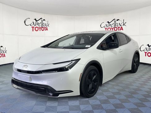 New 2026 Toyota Prius LE image 4