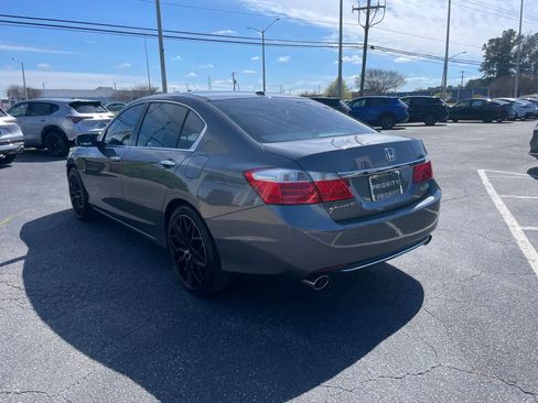 Used 2015 Honda Accord Touring image 3