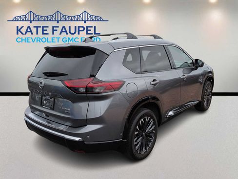 Used 2025 Nissan Rogue Platinum w/ Platinum Premium Package AWD/4WD image 7